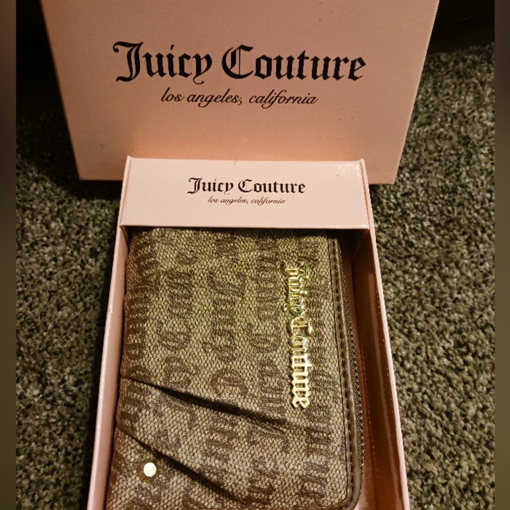 BRAND NEW Juicy Couture wallet